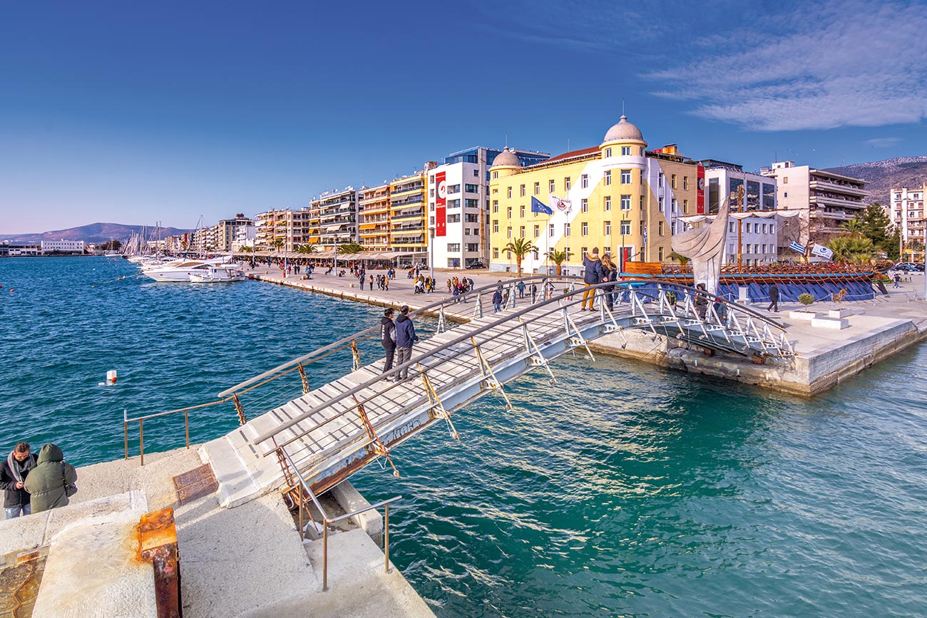 Volos_port_1